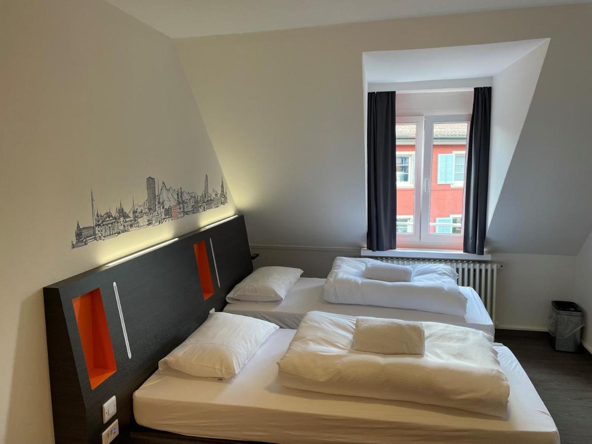 easyHotel Zürich Limmatplatz Exterior foto